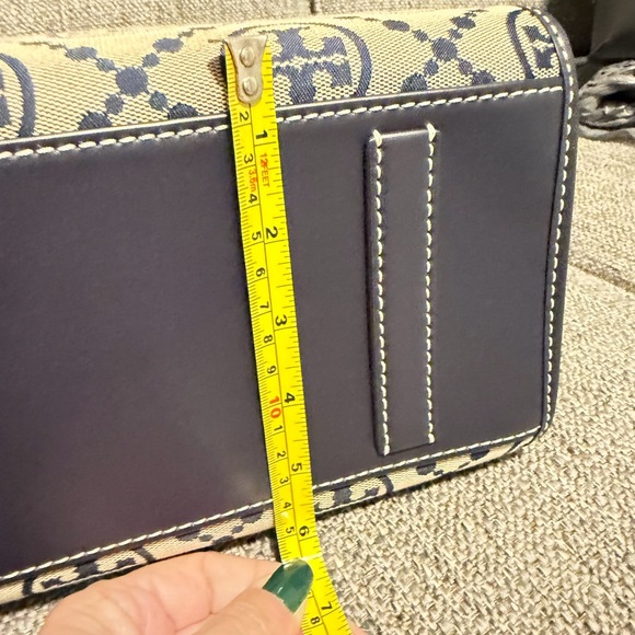 Tory Burch Navy and Tan Women's Bag - Picture 7 of 8